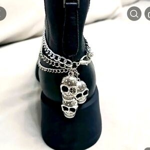 Black Skull-Embellished Women and Men’s boot jewelry